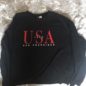 Black sweatshirt